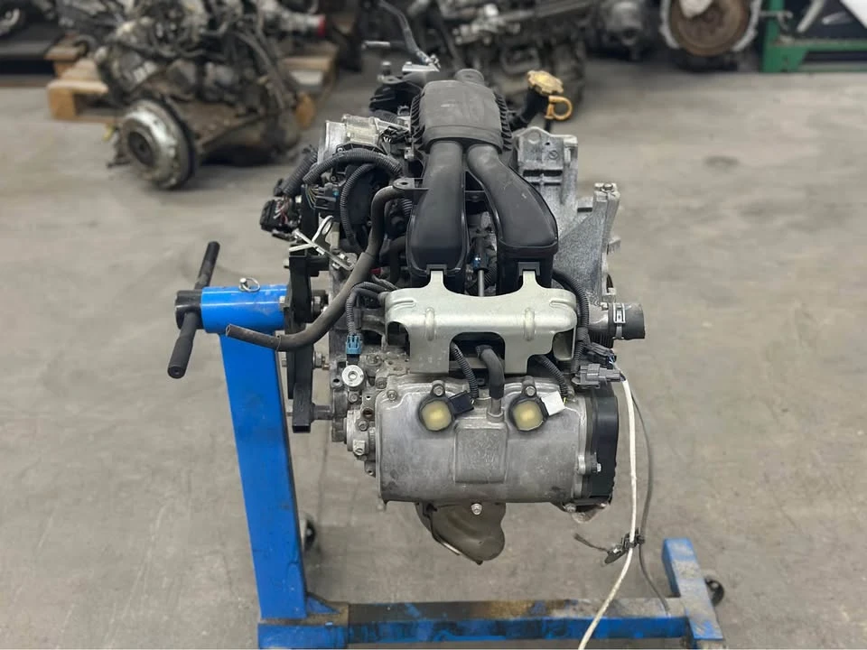 2006 Parts & Memorabilia Engines - Image 3 of 8