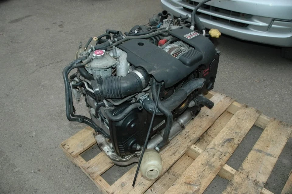 2001 Parts & Memorabilia Engines - Image 7 of 10