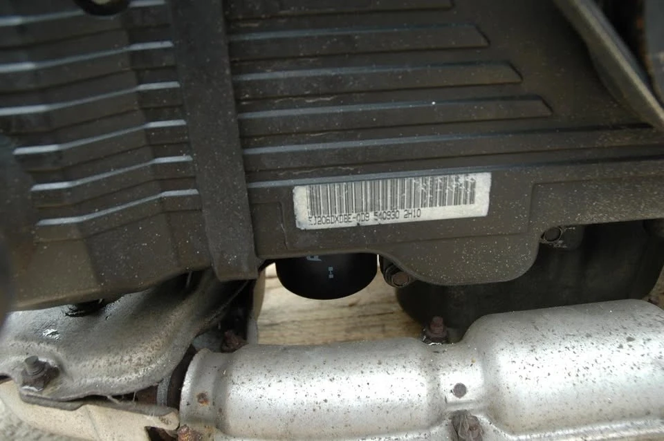 2001 Parts & Memorabilia Engines - Image 4 of 10