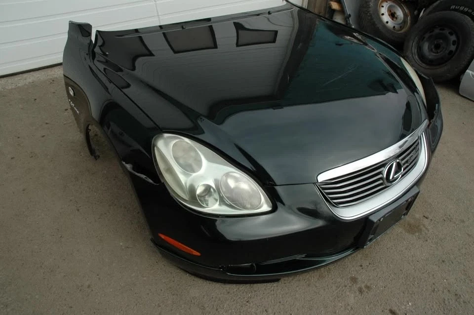 2001 Parts & Memorabilia Bodywork - Image 3 of 10
