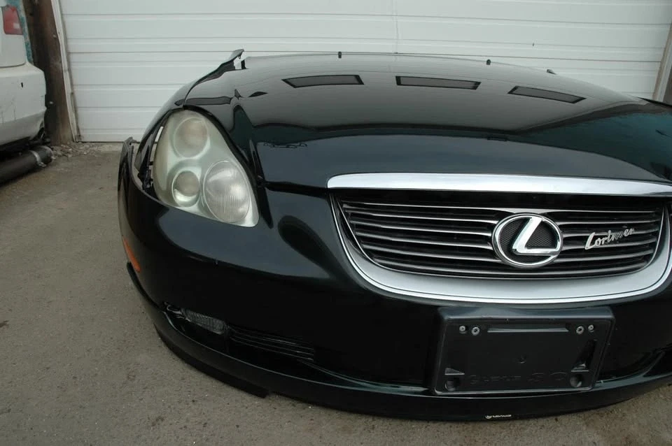 2001 Parts & Memorabilia Bodywork - Image 4 of 10