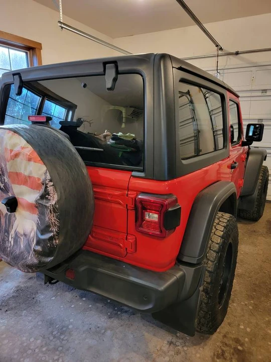 2021 Jeep JL Wrangler - Image 3 of 10