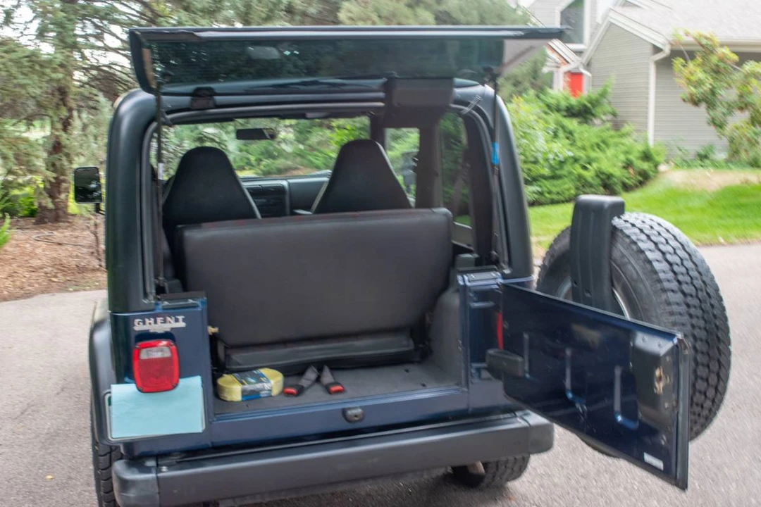 2000 Jeep TJ Wrangler - Image 7 of 9