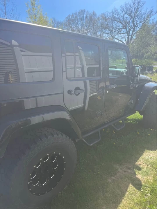 2011 Jeep JK Wrangler - Image 2 of 9