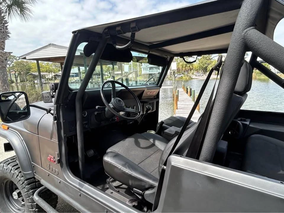 1986 Jeep CJ7 - Image 7 of 10