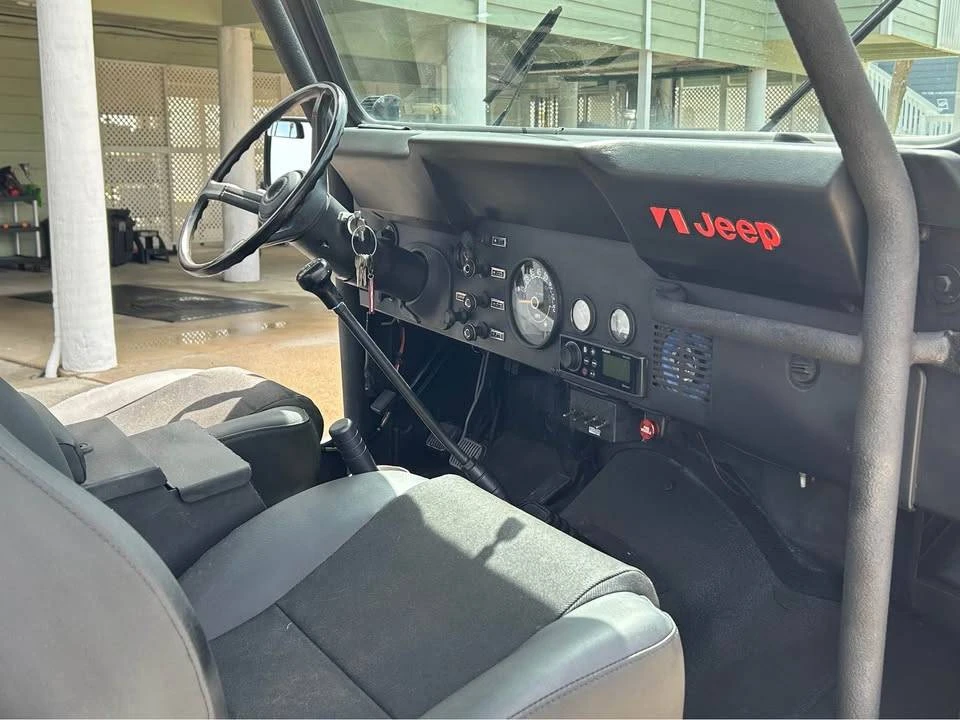1986 Jeep CJ7 - Image 2 of 10