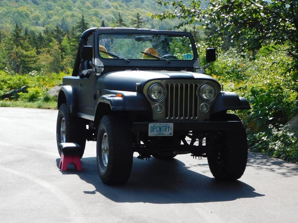 1982 Jeep CJ7 - Image 2 of 15