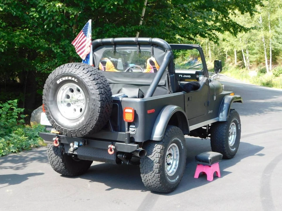 1982 Jeep CJ7 - Image 3 of 15