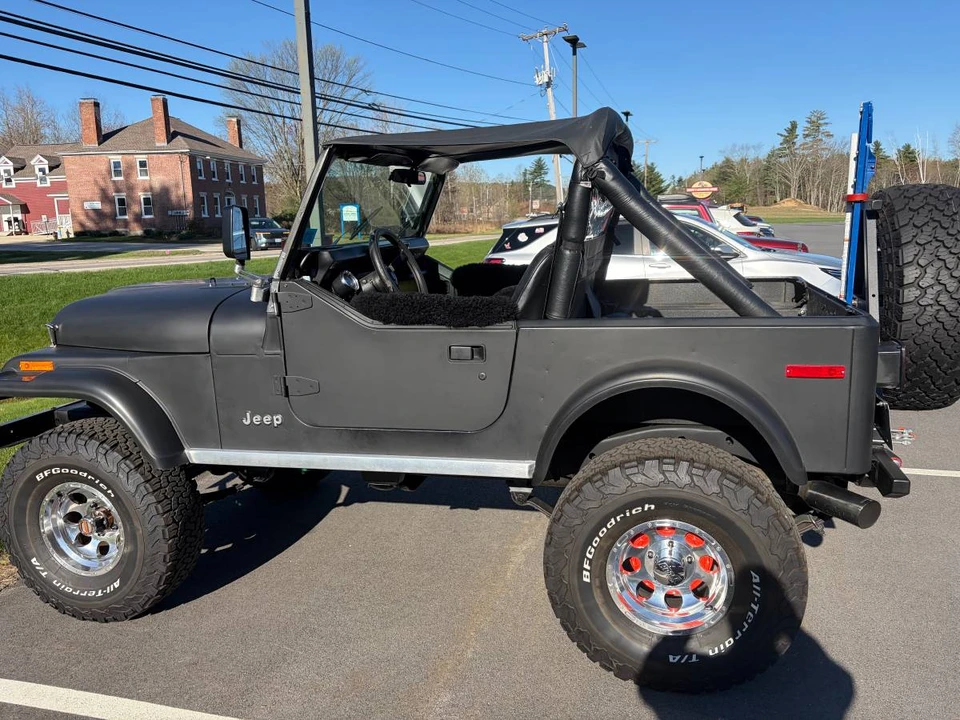 1982 Jeep Wrangler - Image 3 of 9