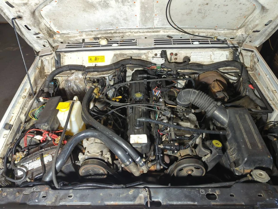 1992 Jeep XJ Cherokee - Image 8 of 10
