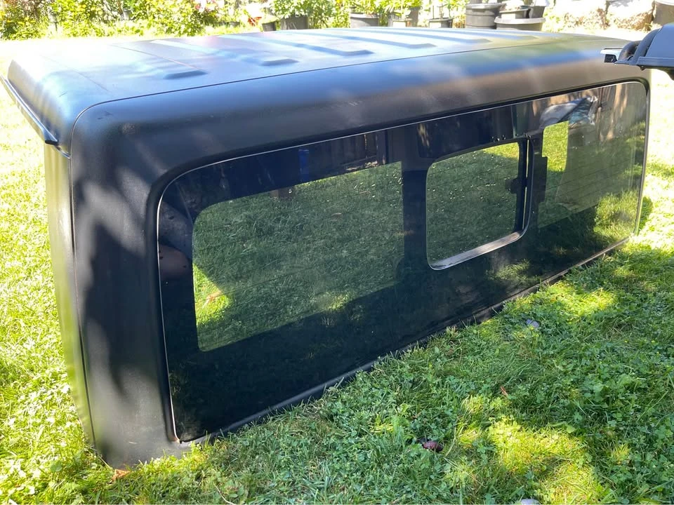 2019 Parts & Memorabilia Bodywork - Image 3 of 5