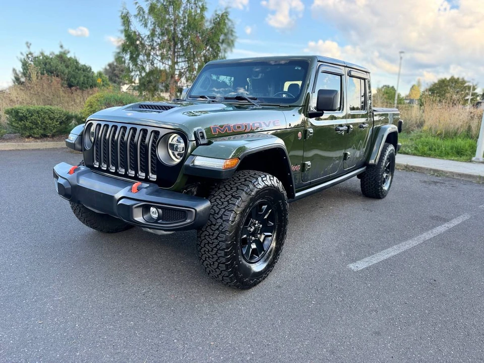 2021 Jeep JT Gladiator - Image 2 of 16