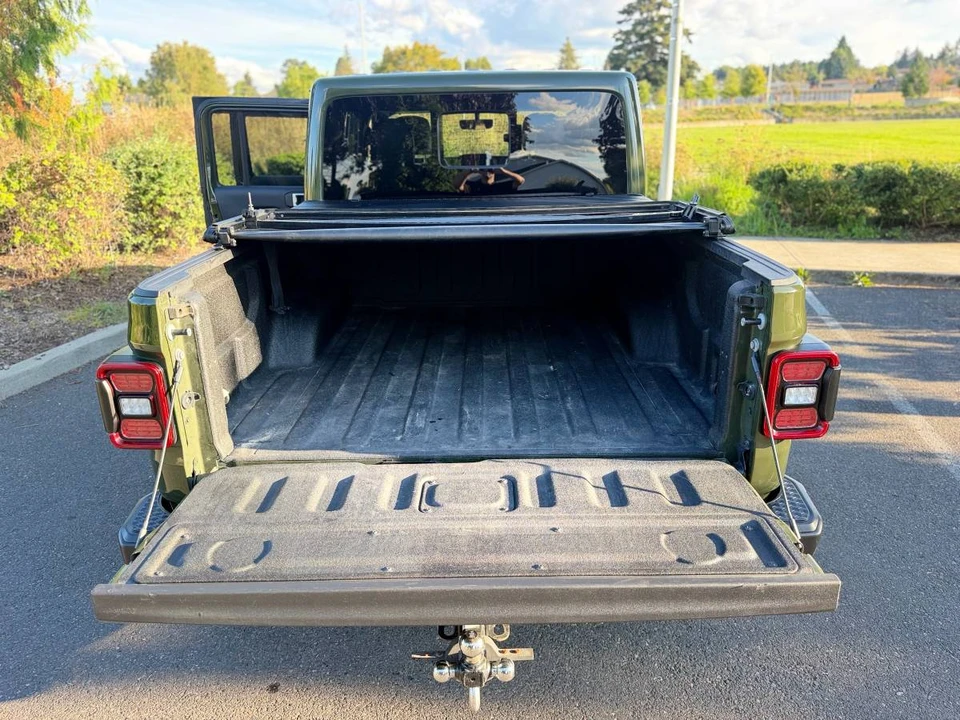 2021 Jeep JT Gladiator - Image 14 of 16