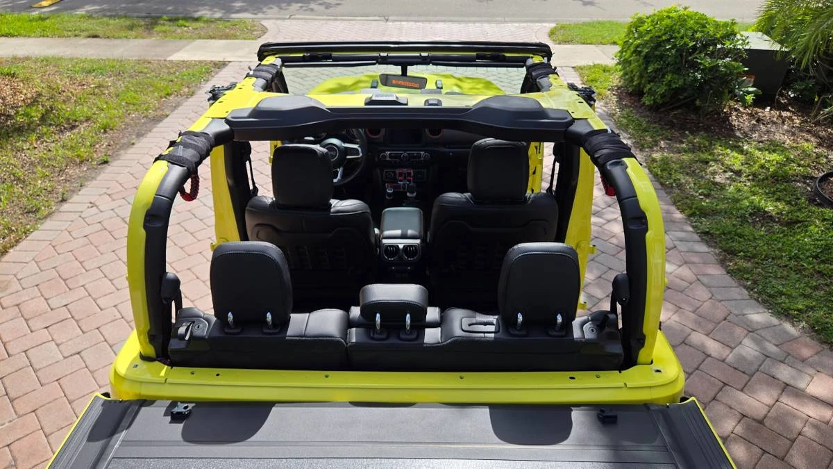 2023 Jeep JT Gladiator - Image 11 of 24
