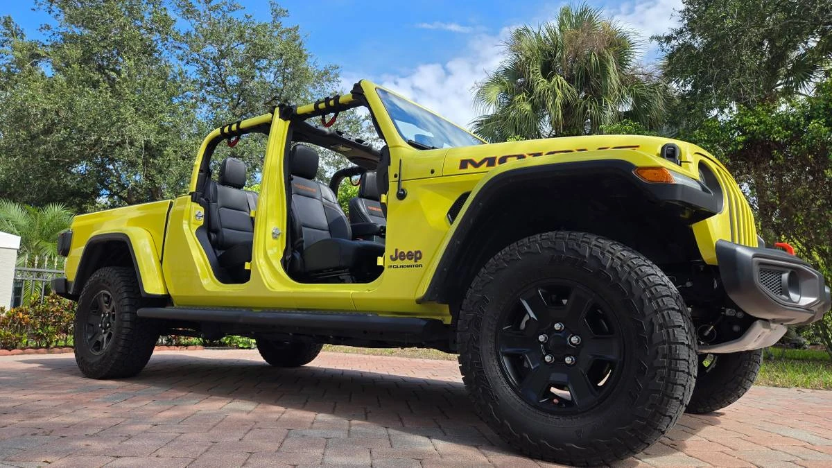 2023 Jeep JT Gladiator - Image 4 of 24