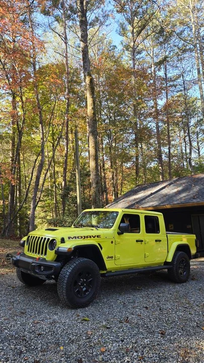 2023 Jeep JT Gladiator - Image 3 of 24