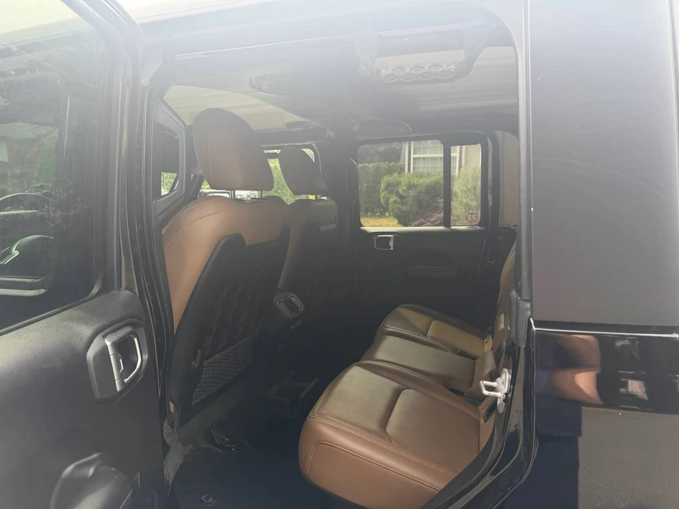 2021 Jeep JT Gladiator - Image 15 of 17