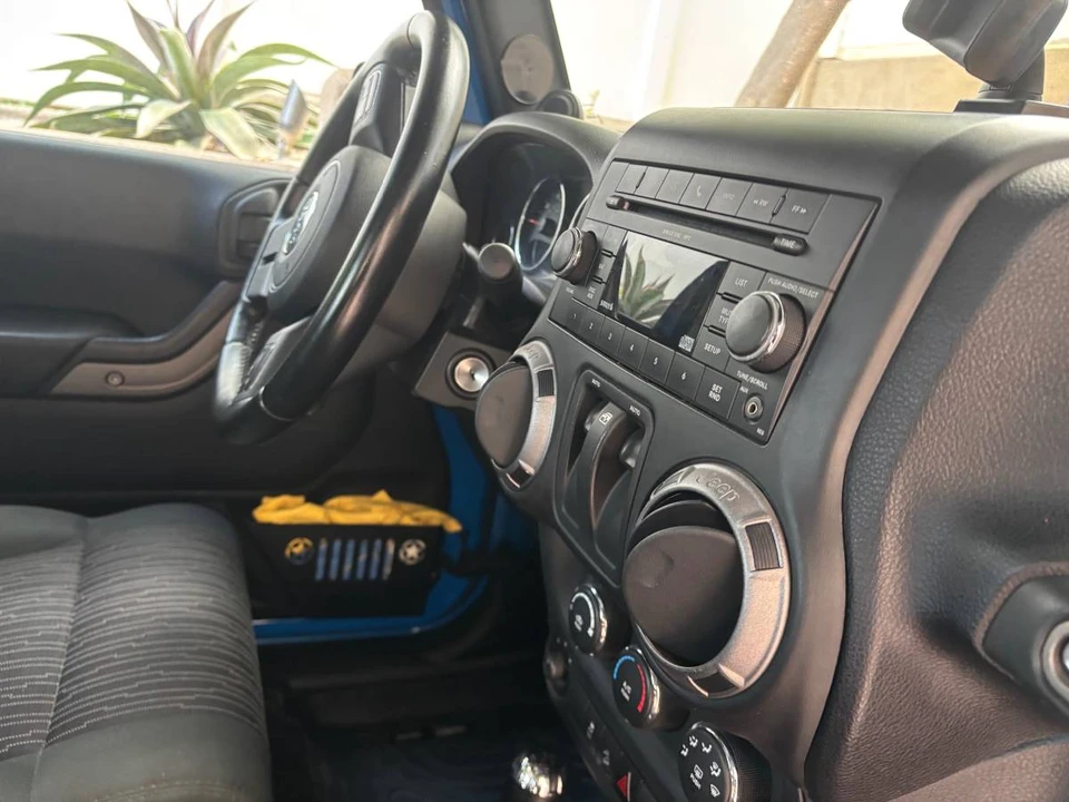 2011 Jeep JK Wrangler - Image 17 of 23