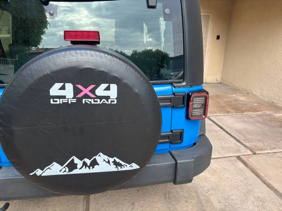 2011 Jeep JK Wrangler - Image 16 of 23