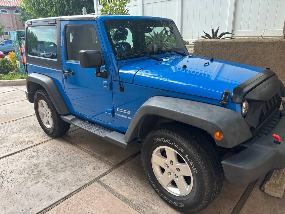 2011 Jeep JK Wrangler - Image 2 of 23