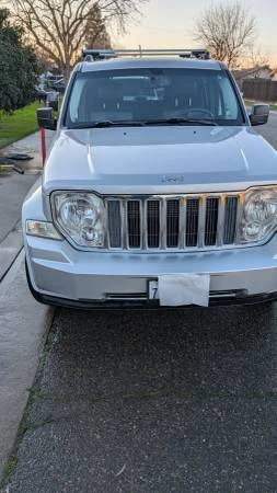 Jeep Liberty - Image 12 of 12