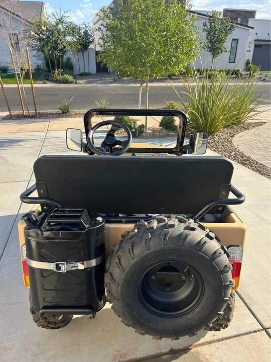 Jeep - Image 2 of 9