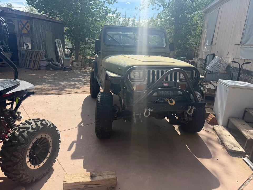2015 Jeep CJ - Image 2 of 15