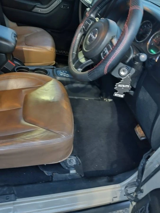 2017 Jeep JK Wrangler - Image 15 of 18
