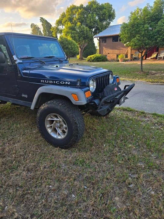 2005 Jeep TJ Wrangler - Image 2 of 4