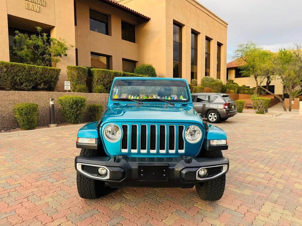 2020 Jeep JL Wrangler - Image 3 of 24