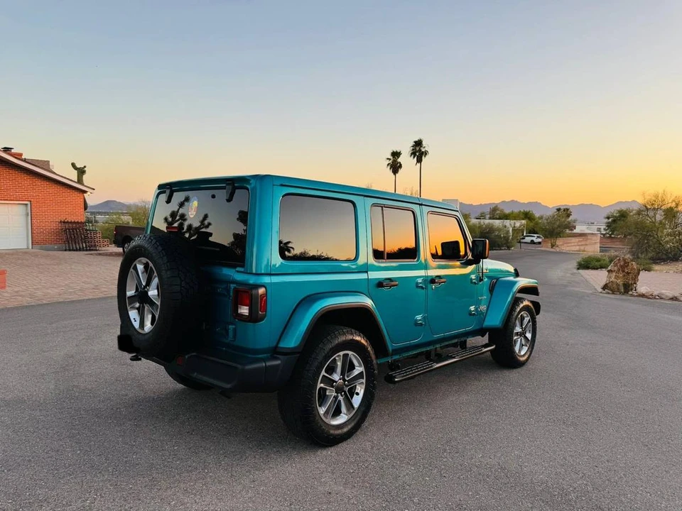 2020 Jeep JL Wrangler - Image 6 of 24