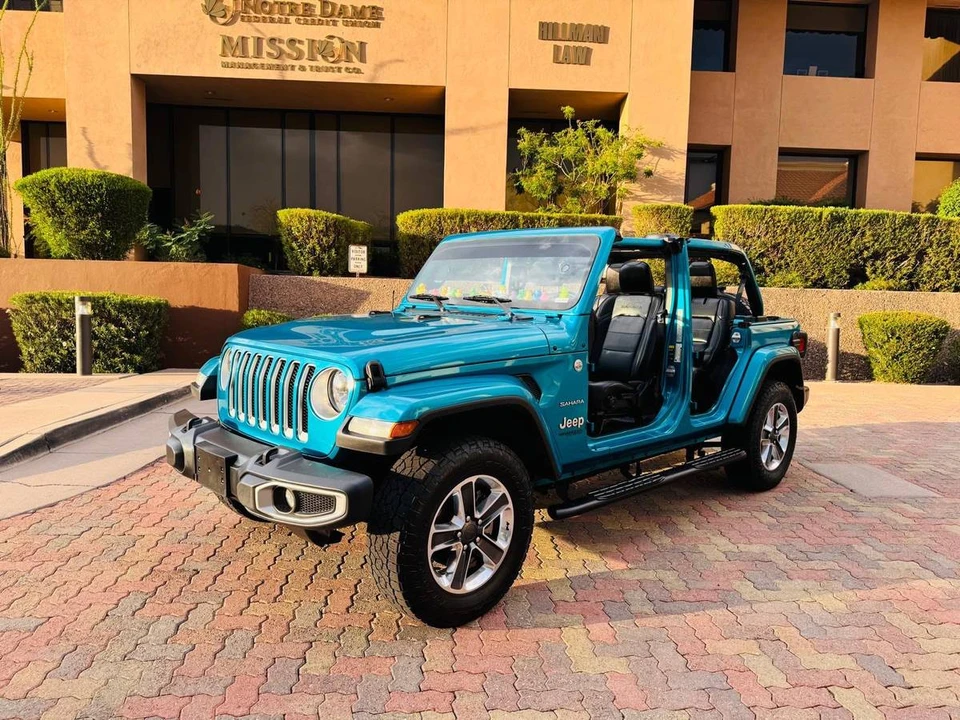2020 Jeep JL Wrangler - Image 9 of 24