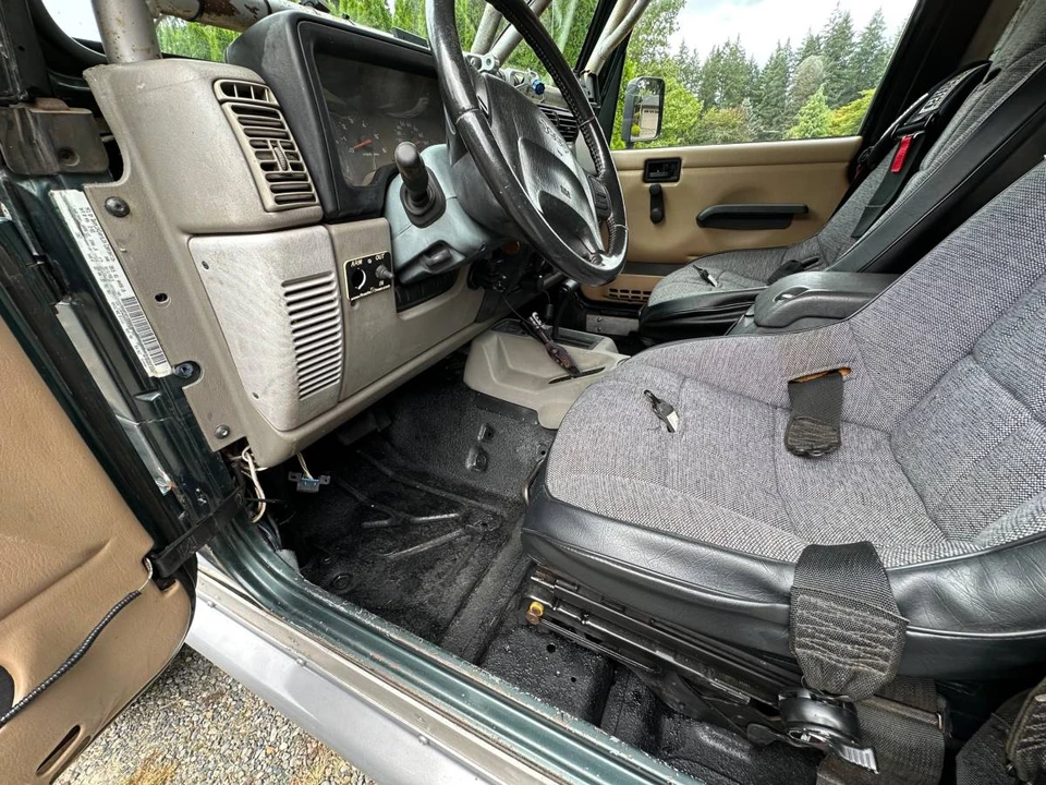 2003 Jeep TJ Wrangler - Image 5 of 10