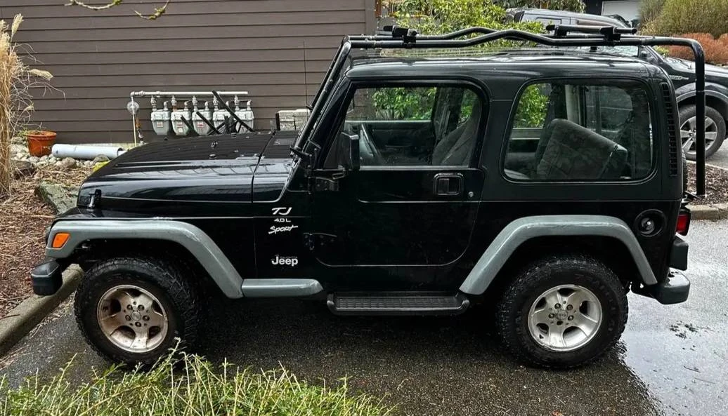 2000 Jeep TJ Wrangler - Image 2 of 9