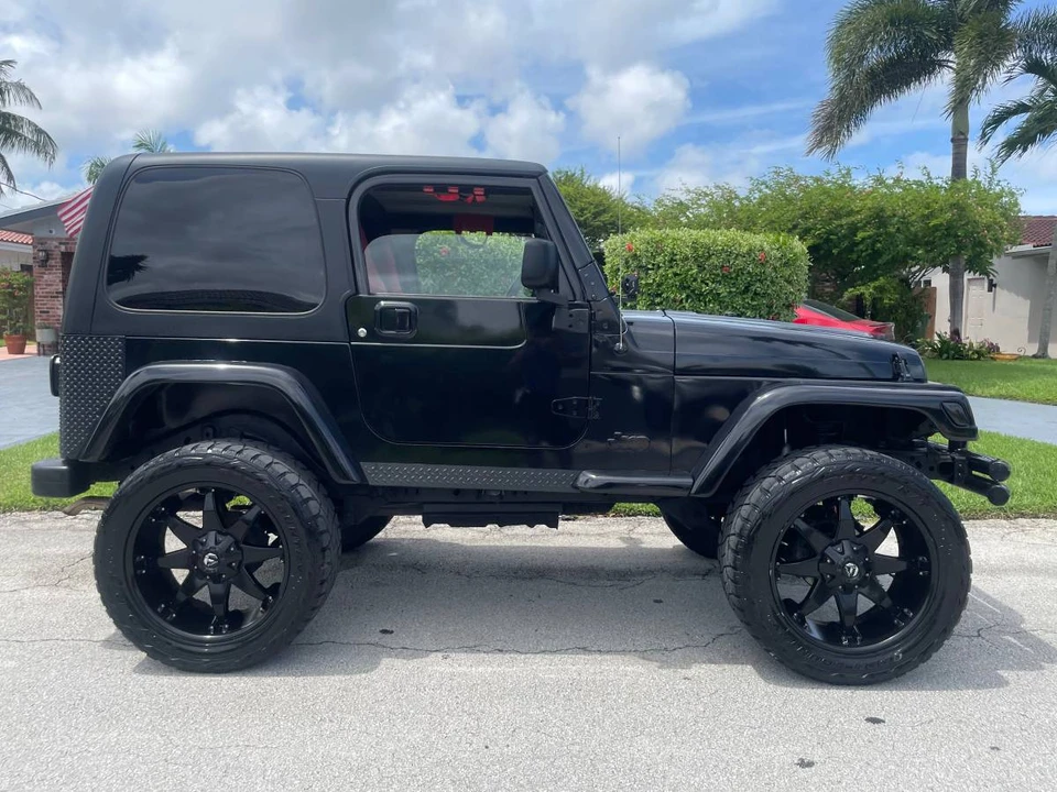 2005 Jeep TJ Wrangler - Image 4 of 10