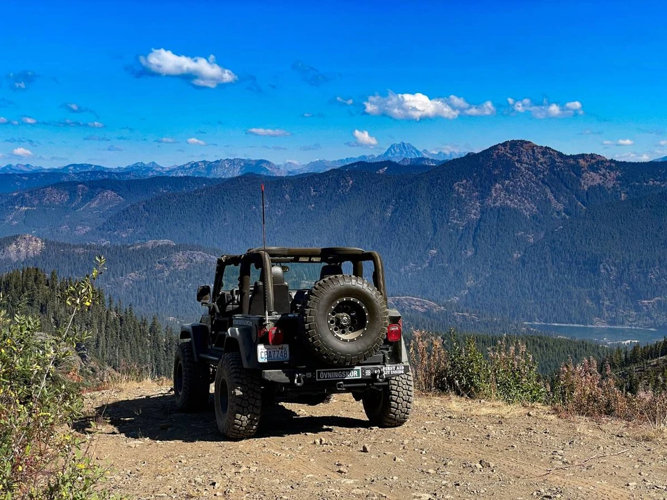 2004 Jeep TJ Wrangler - Image 2 of 10