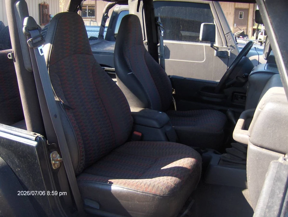2000 Jeep TJ Wrangler - Image 9 of 20