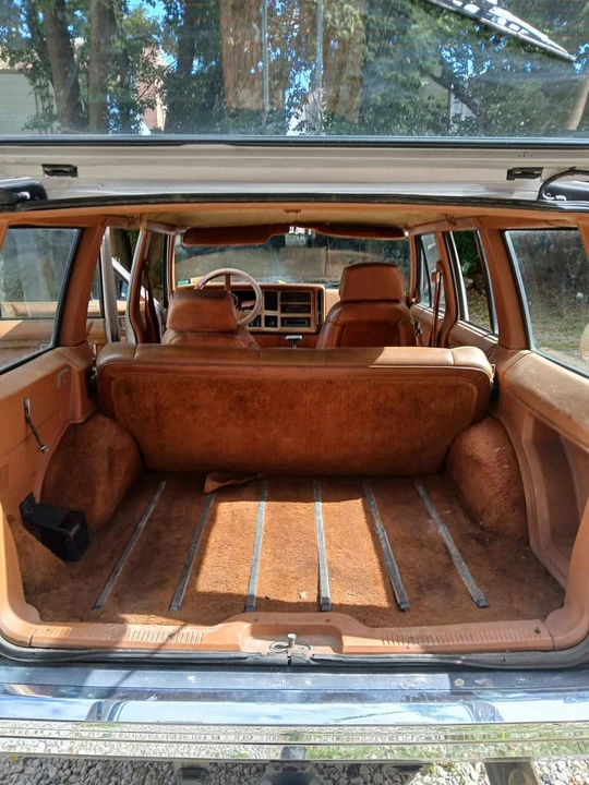 1984 Jeep SJ Wagoneer - Image 6 of 9