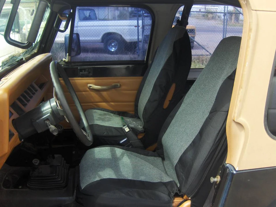 1994 Jeep YJ Wrangler - Image 7 of 14