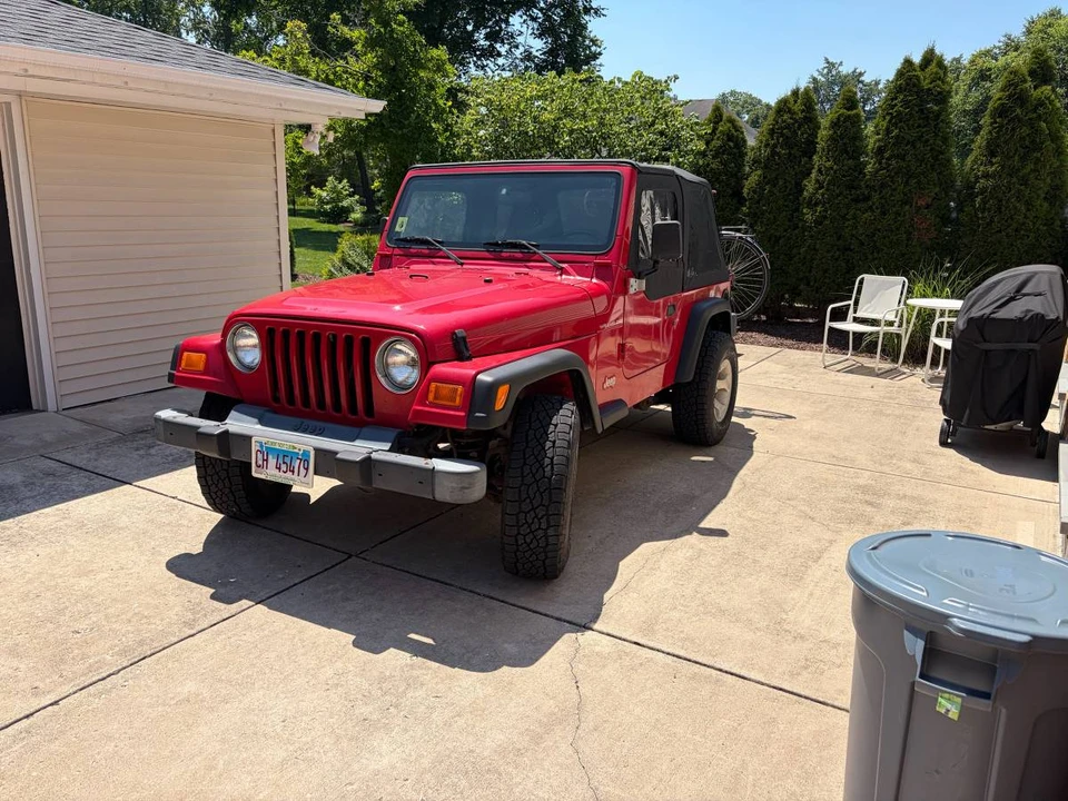 2001 Jeep TJ Wrangler - Image 2 of 7