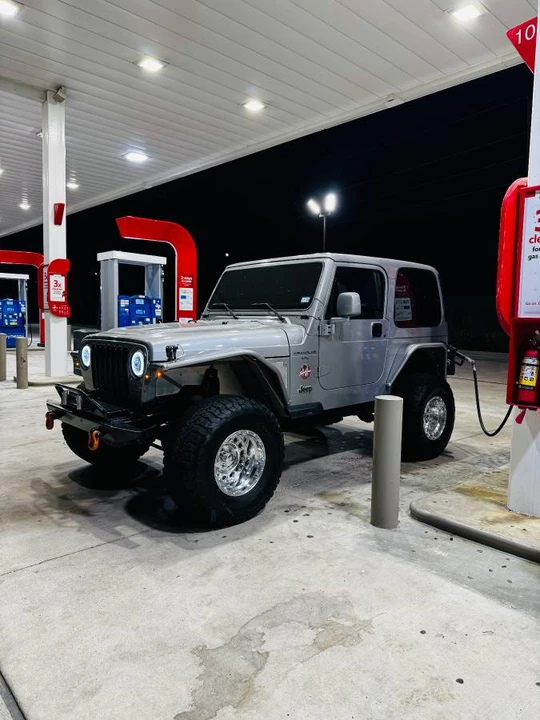 2002 Jeep TJ Wrangler - Image 18 of 23