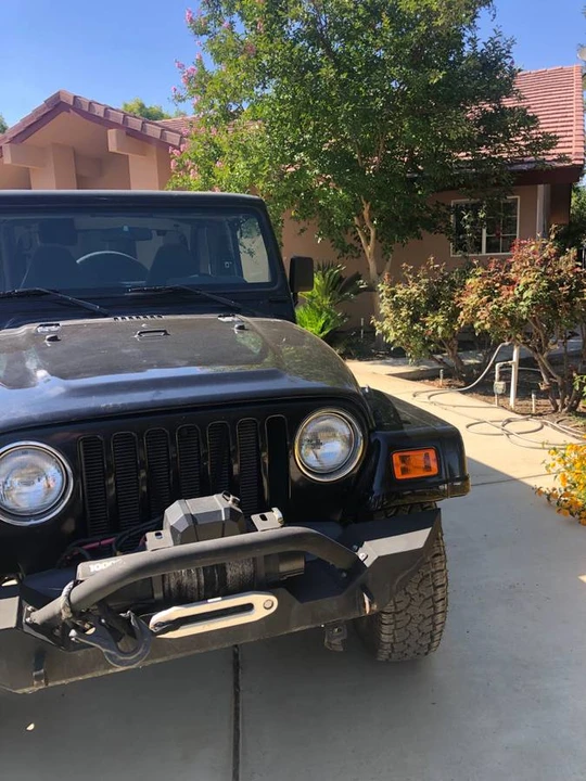 2002 Jeep - Image 2 of 16