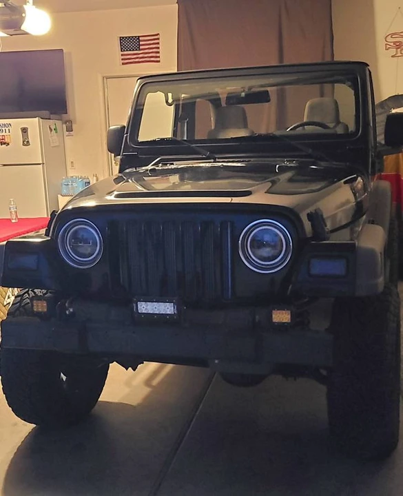 2005 Jeep TJ Wrangler - Image 4 of 5