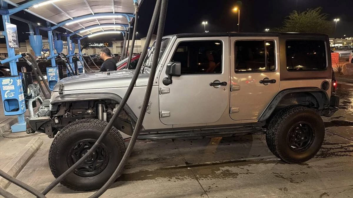 2015 Jeep JK Wrangler - Image 10 of 24