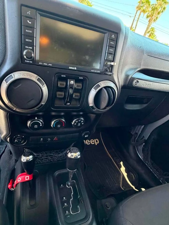 2015 Jeep JK Wrangler - Image 10 of 24