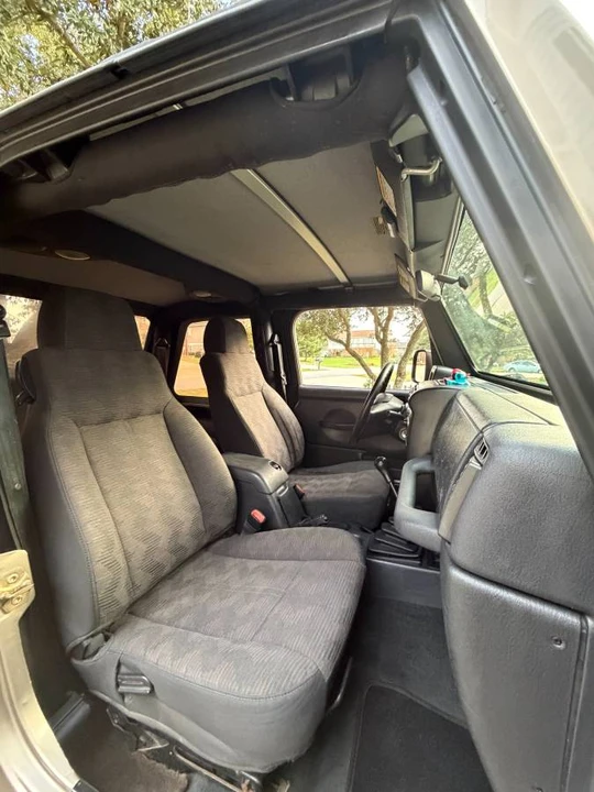 2004 Jeep TJ Wrangler - Image 7 of 8