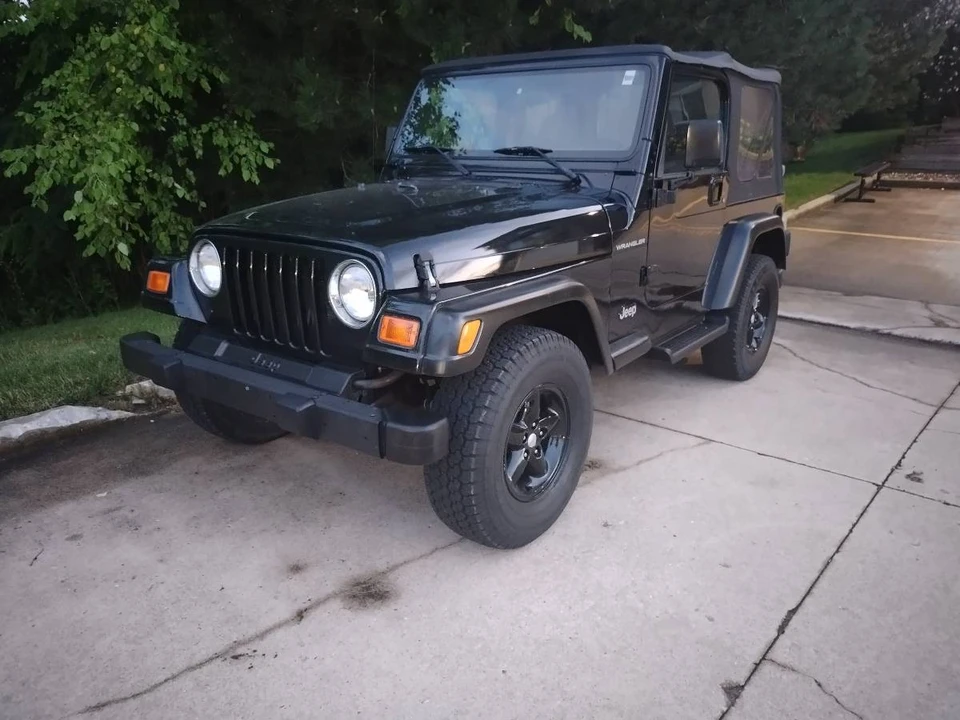 2001 Jeep TJ Wrangler - Image 2 of 9