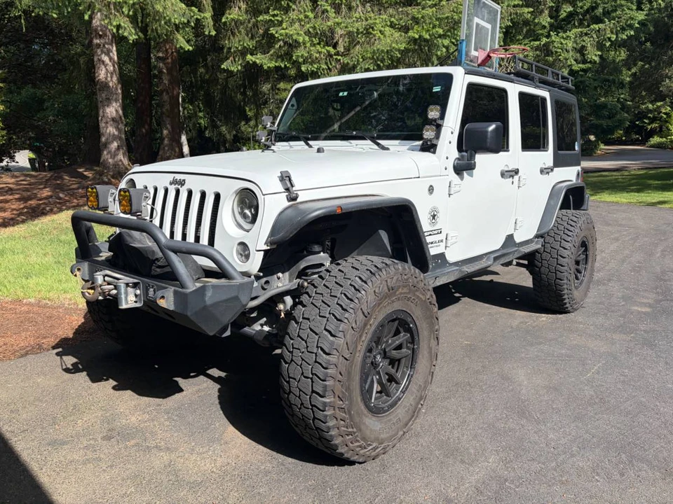 2016 Jeep JK Wrangler - Image 4 of 12