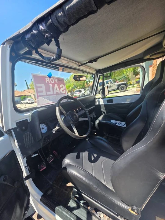 1994 Jeep YJ Wrangler - Image 4 of 9