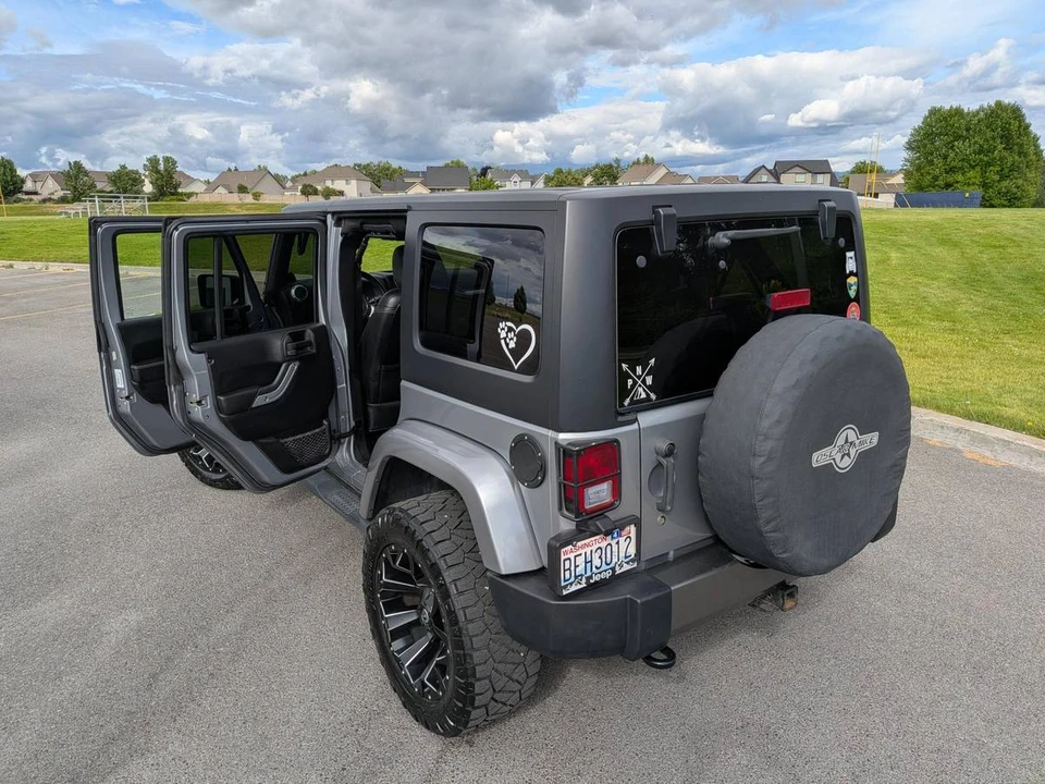 2014 Jeep JK Wrangler - Image 19 of 21